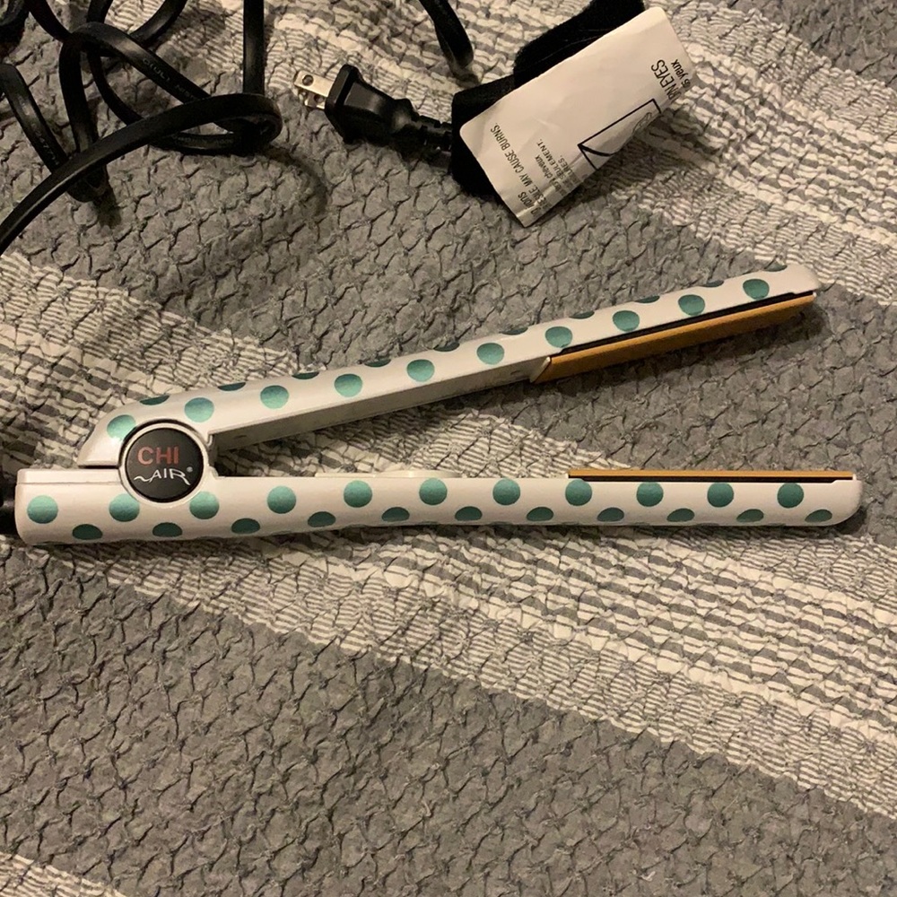 Chi Air flat iron